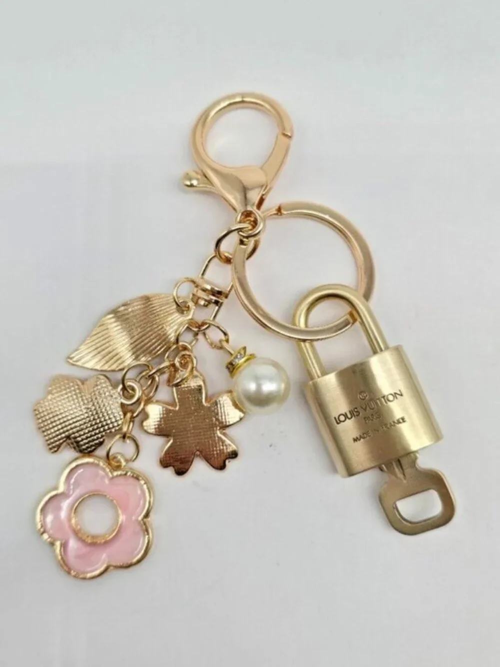 Authentic Louis Vuitton Gold Padlock 🔒 Key Set w/ Unbranded Flower Bag Charm